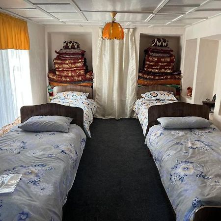 Tasmin Mexr Hostel Samarkand Exterior foto