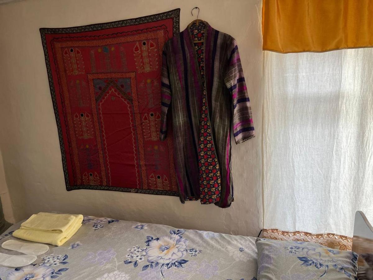 Tasmin Mexr Hostel Samarkand Exterior foto