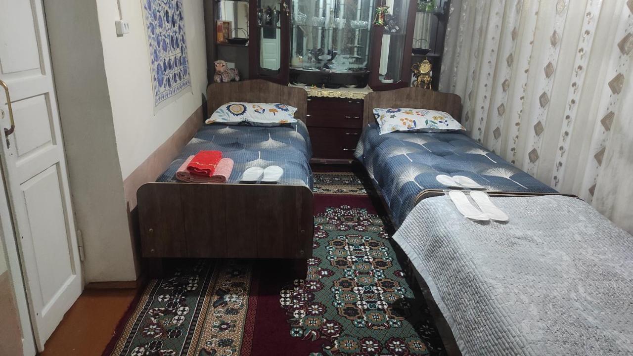 Tasmin Mexr Hostel Samarkand Exterior foto